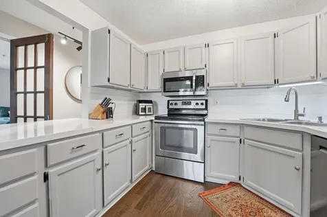2120 Ridge Drive Saint Louis Park MN 55416
