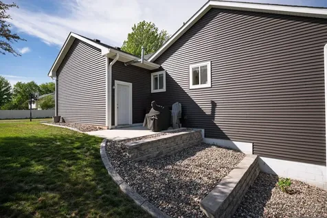 17664 Fieldfare Way Farmington MN 55024