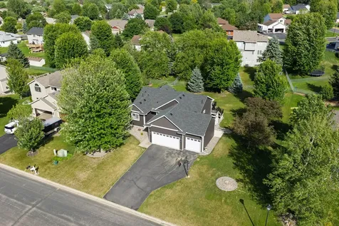 17664 Fieldfare Way Farmington MN 55024