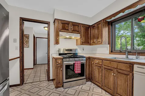 1703 6th Avenue N Sartell MN 56377