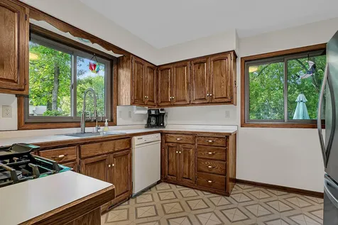1703 6th Avenue N Sartell MN 56377