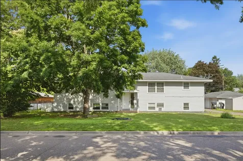 5116 Edgewood Avenue N Crystal MN 55428