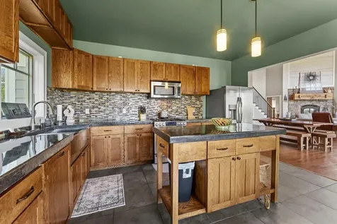 685 Cuttingwood Road Two Harbors MN 55616