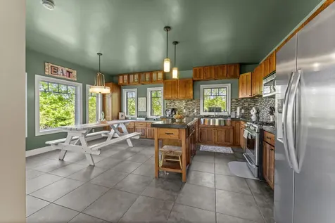 685 Cuttingwood Road Two Harbors MN 55616