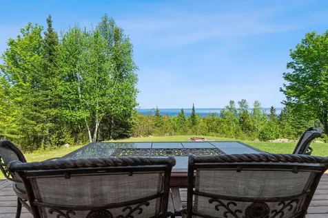 685 Cuttingwood Road Two Harbors MN 55616