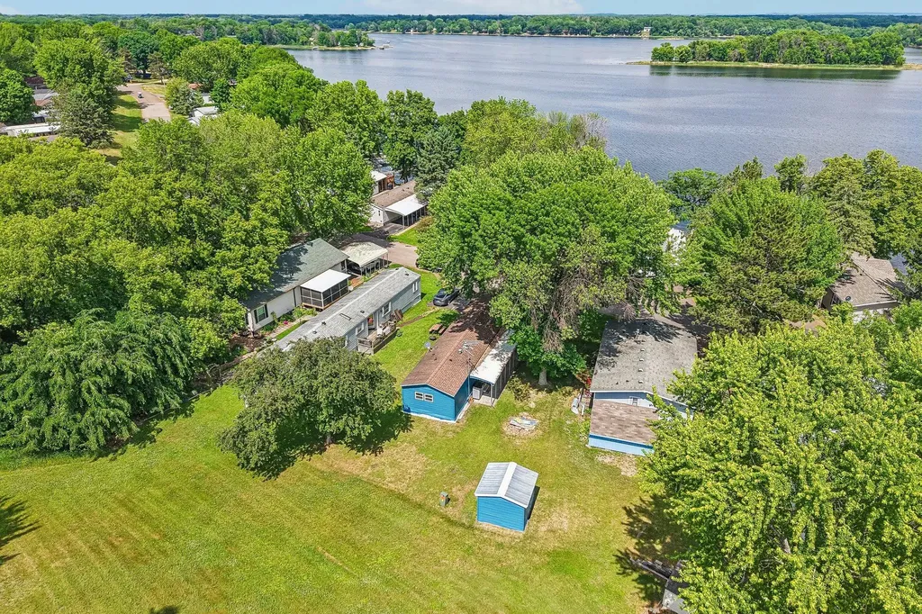 13100 318th Street Lindstrom MN 55045