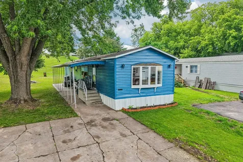 13100 318th Street Lindstrom MN 55045