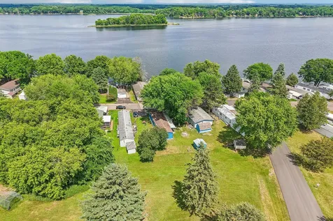 13100 318th Street Lindstrom MN 55045
