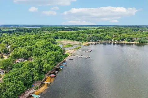 13100 318th Street Lindstrom MN 55045