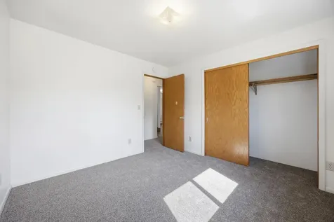 1014 24th Avenue S Moorhead MN 56560