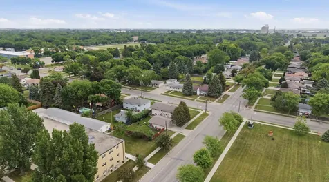 1014 24th Avenue S Moorhead MN 56560