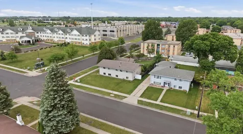 1014 24th Avenue S Moorhead MN 56560