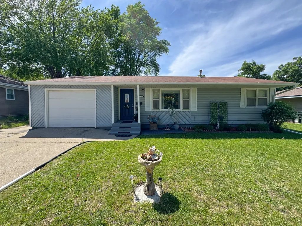 1231 N Baird Avenue Fergus Falls MN 56537
