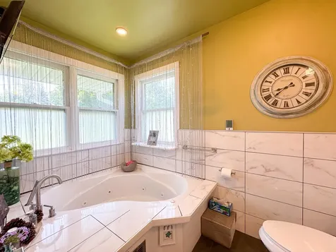1231 N Baird Avenue Fergus Falls MN 56537