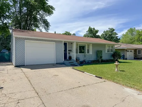 1231 N Baird Avenue Fergus Falls MN 56537