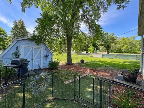 1231 N Baird Avenue Fergus Falls MN 56537
