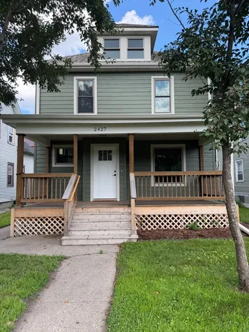2427 17th Avenue S Minneapolis MN 55404