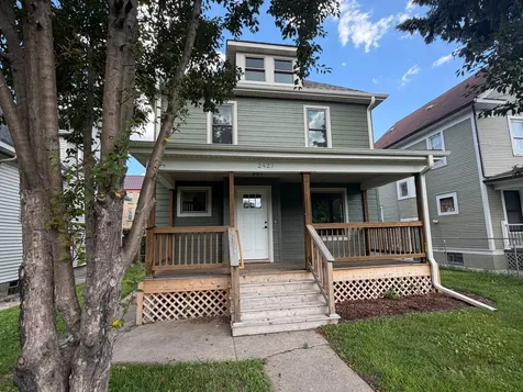 2427 17th Avenue S Minneapolis MN 55404