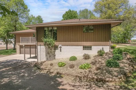 43453 105th Avenue Holdingford MN 56340