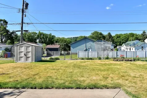 501 E Howard (10th) Street Winona MN 55987