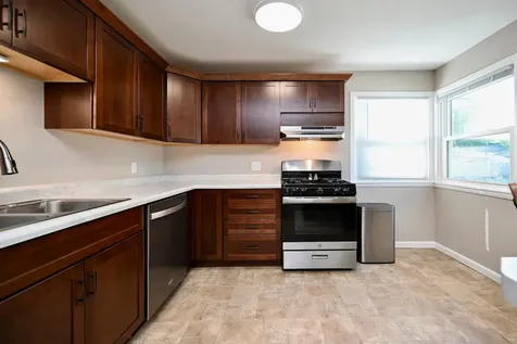 501 E Howard (10th) Street Winona MN 55987