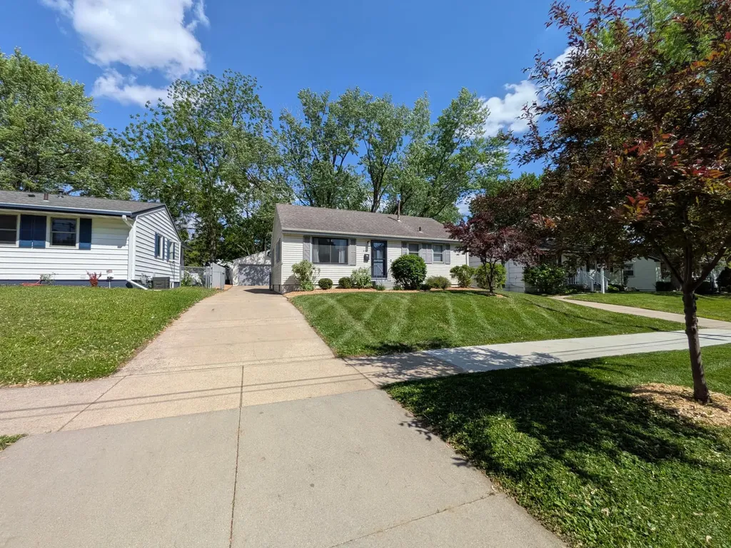 654 36th Avenue NW Rochester MN 55901