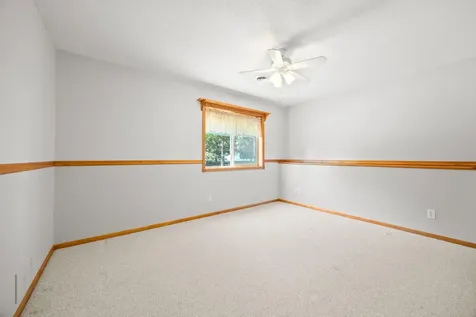 488 Thomas Avenue Shakopee MN 55379