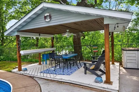 79 Long Lake Road Mahtomedi MN 55115