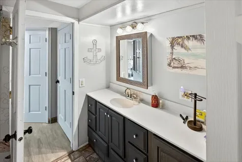 79 Long Lake Road Mahtomedi MN 55115