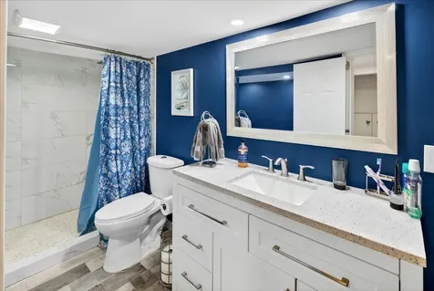 79 Long Lake Road Mahtomedi MN 55115