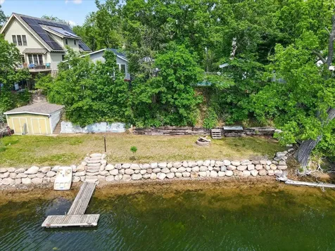 79 Long Lake Road Mahtomedi MN 55115