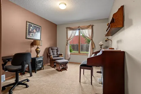 1415 Heatherwood Court West Fargo ND 58078