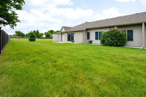 1415 Heatherwood Court West Fargo ND 58078