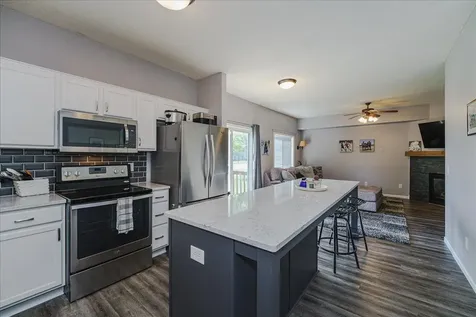 20591 Keystone Avenue Lakeville MN 55044