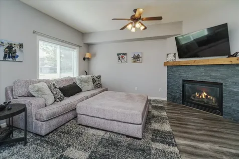 20591 Keystone Avenue Lakeville MN 55044