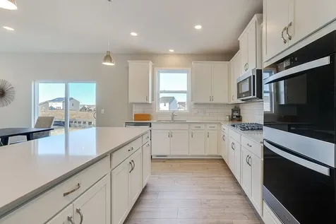 1677 Zumbro Avenue Shakopee MN 55379