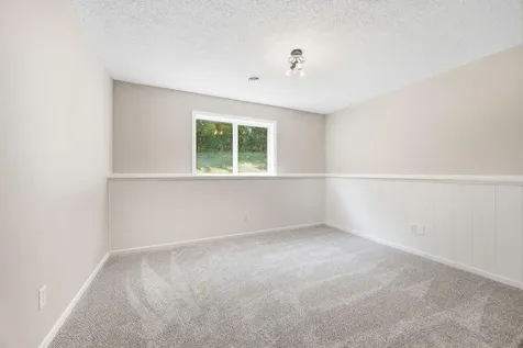 1301 Roberts Road Buffalo MN 55313