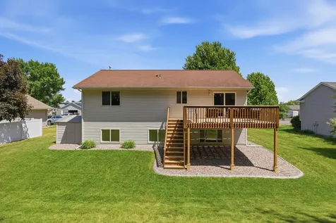 1301 Roberts Road Buffalo MN 55313