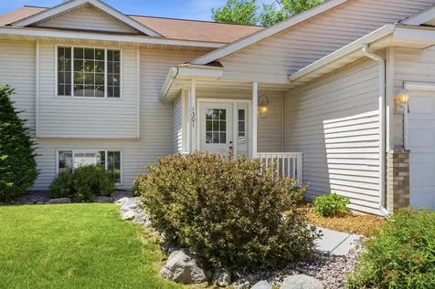 1301 Roberts Road Buffalo MN 55313