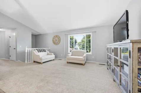 1301 Roberts Road Buffalo MN 55313