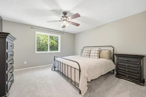 1301 Roberts Road Buffalo MN 55313