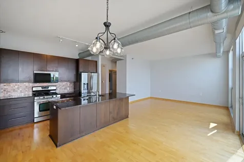 1211 Lagoon Avenue Minneapolis MN 55408