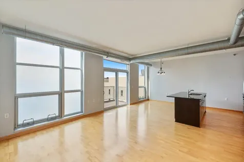 1211 Lagoon Avenue Minneapolis MN 55408
