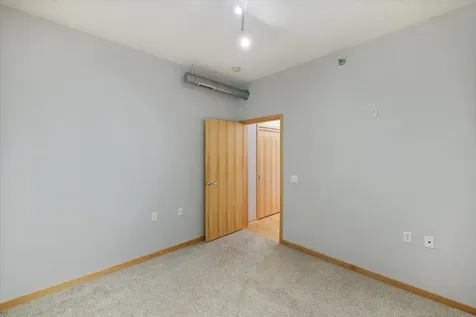 1211 Lagoon Avenue Minneapolis MN 55408