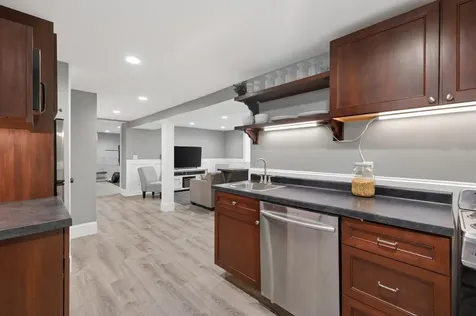 1843 Wellesley Avenue Saint Paul MN 55105