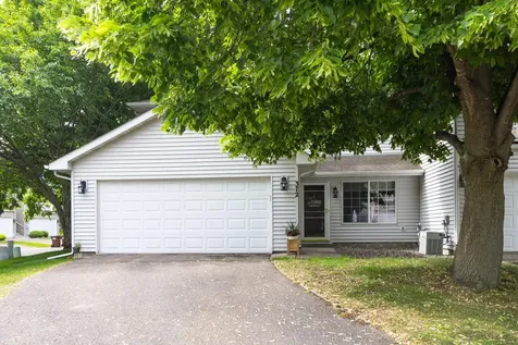 372 Gironde Court Woodbury MN 55125