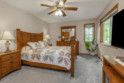 372 Gironde Court Woodbury MN 55125