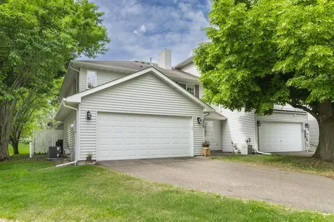 372 Gironde Court Woodbury MN 55125