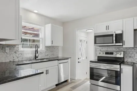 761 Nevada Avenue E Saint Paul MN 55106
