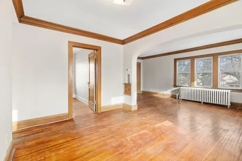 2196 Eleanor Avenue Saint Paul MN 55116